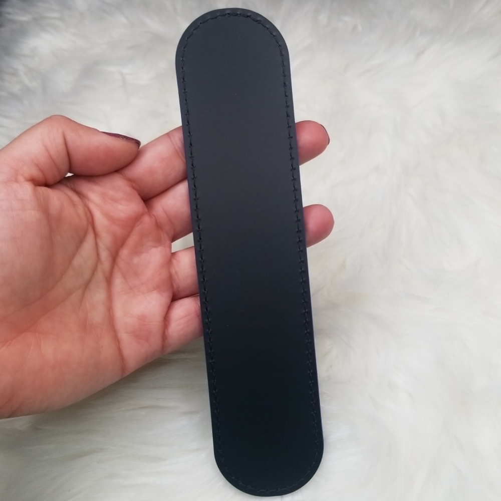 NEW UNUSED LOUIS VUITTON BLACK BLUE SHOULDER PAD
